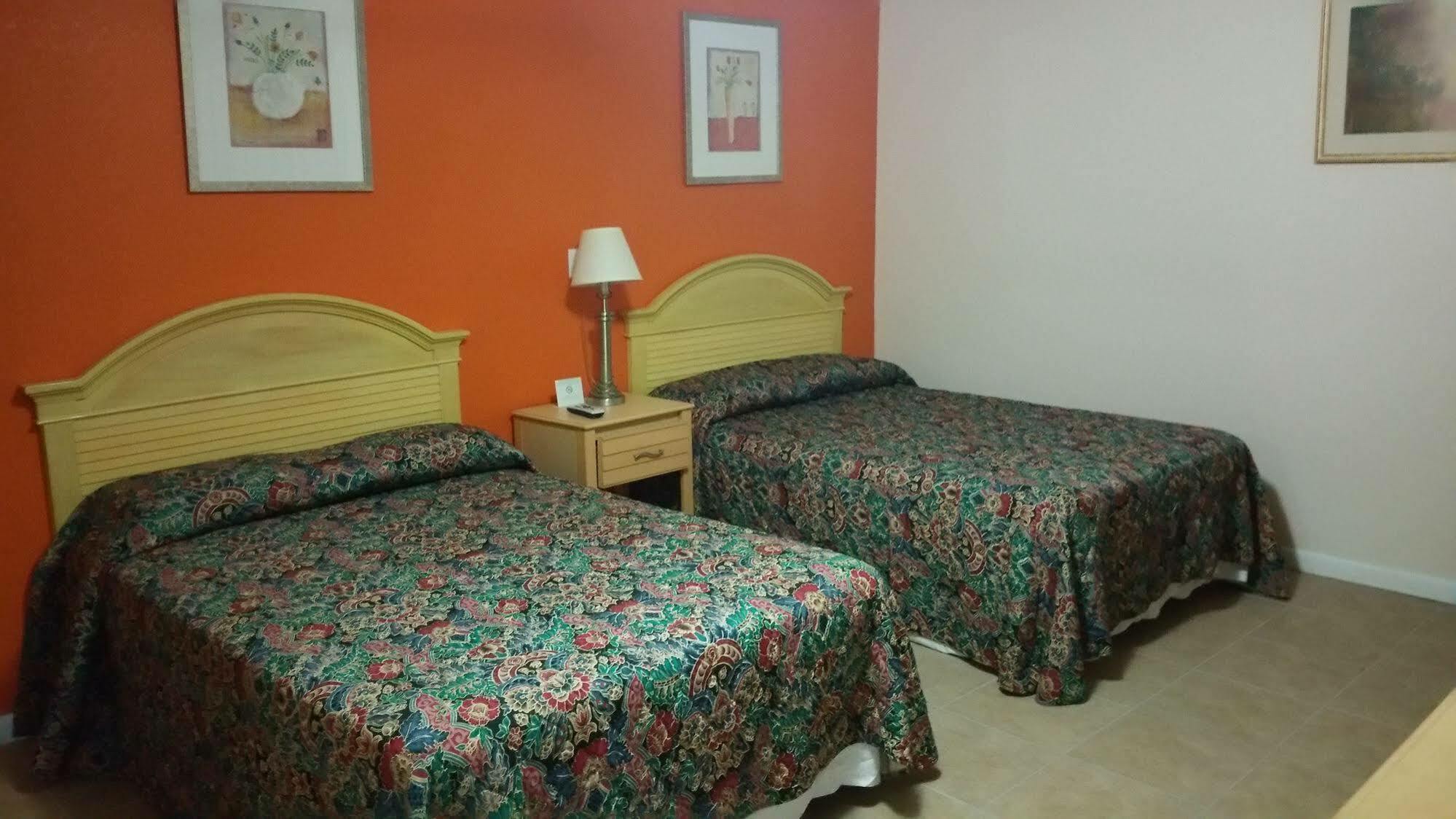Travelers Inn - كليرووتر المظهر الخارجي الصورة